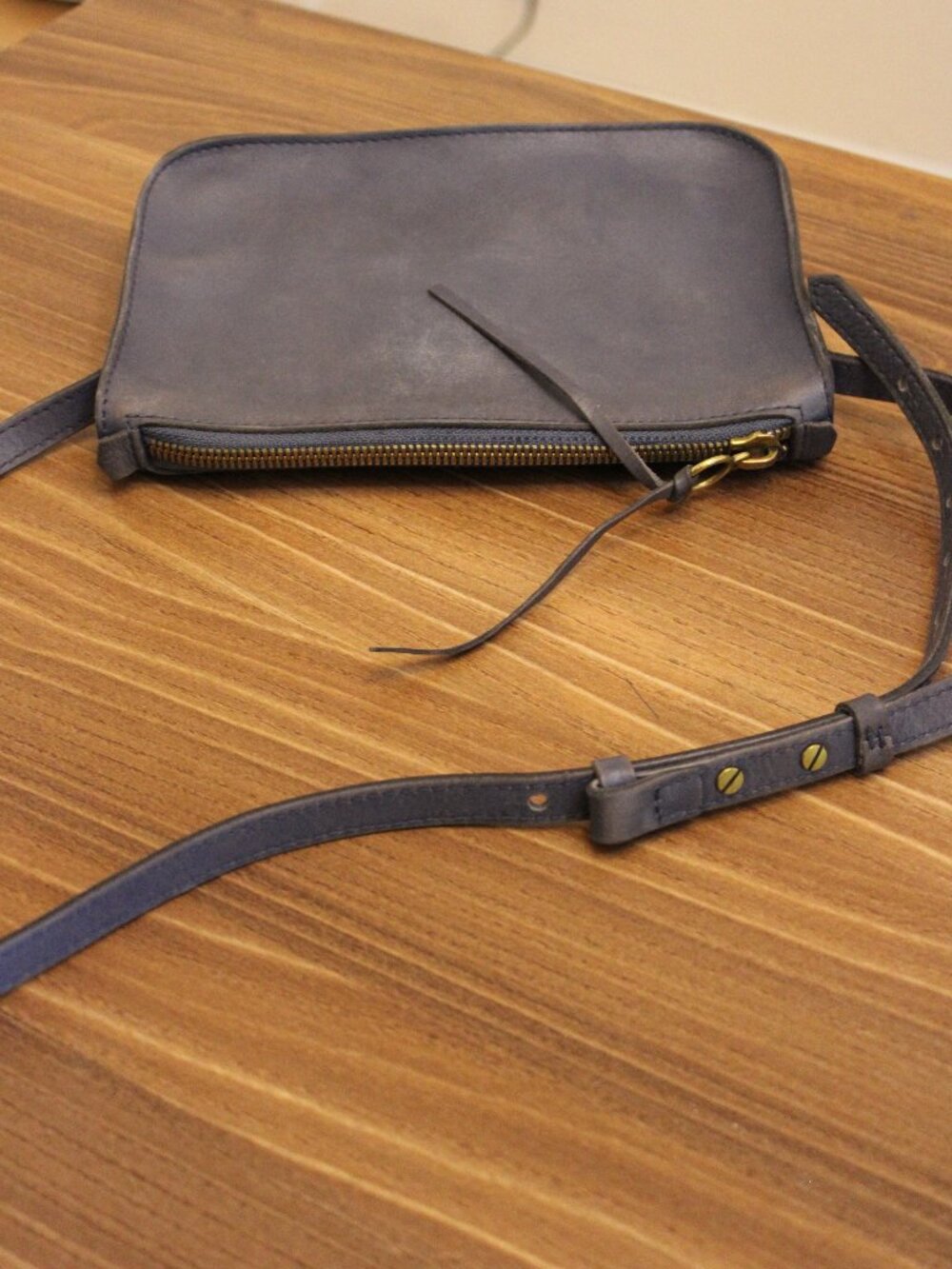 Madewell Navy Blue Leather Crossbody Bag Adjustable Strap Brass Hardware